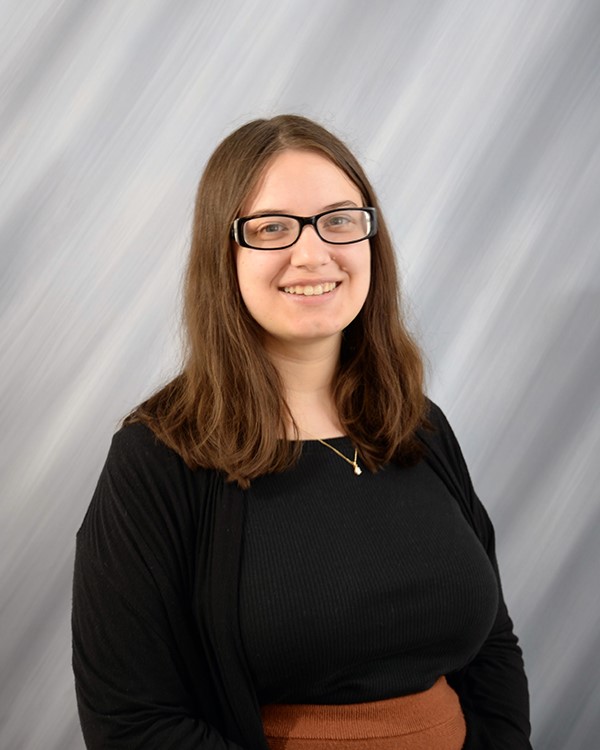 Eleanor Ball headshot